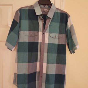 Express Men's Fitted Short Sleeve Shirt, Button-up